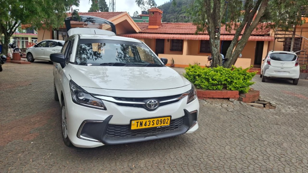 Toyota Chauffeur Cab with Boot Space